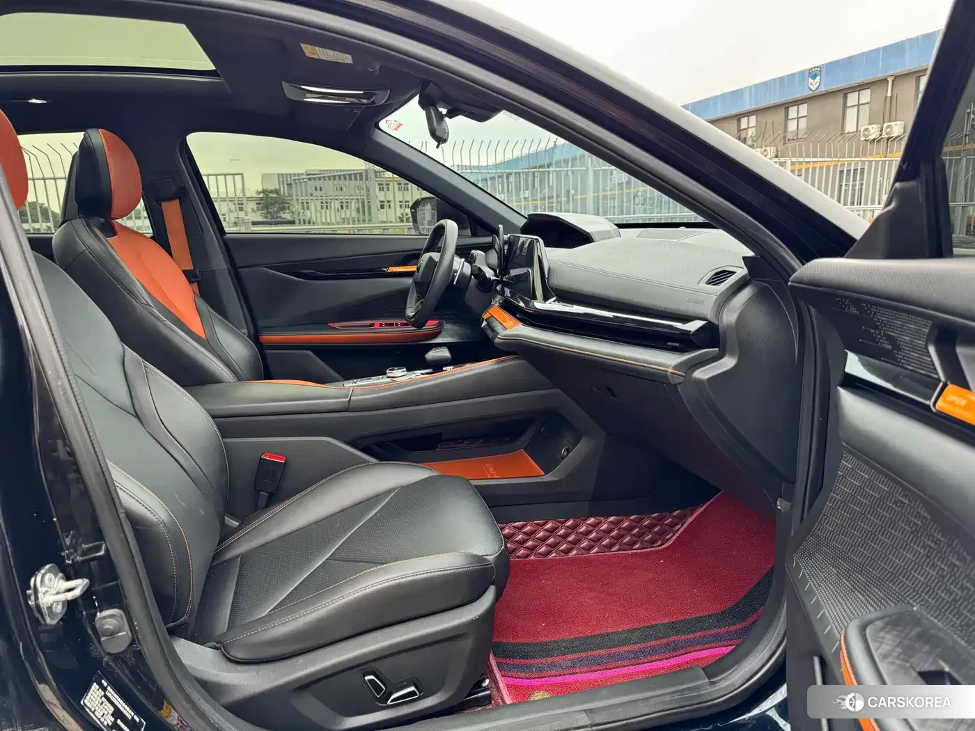 Chang'an Changan UNI-V id 4538702 из Китая 15