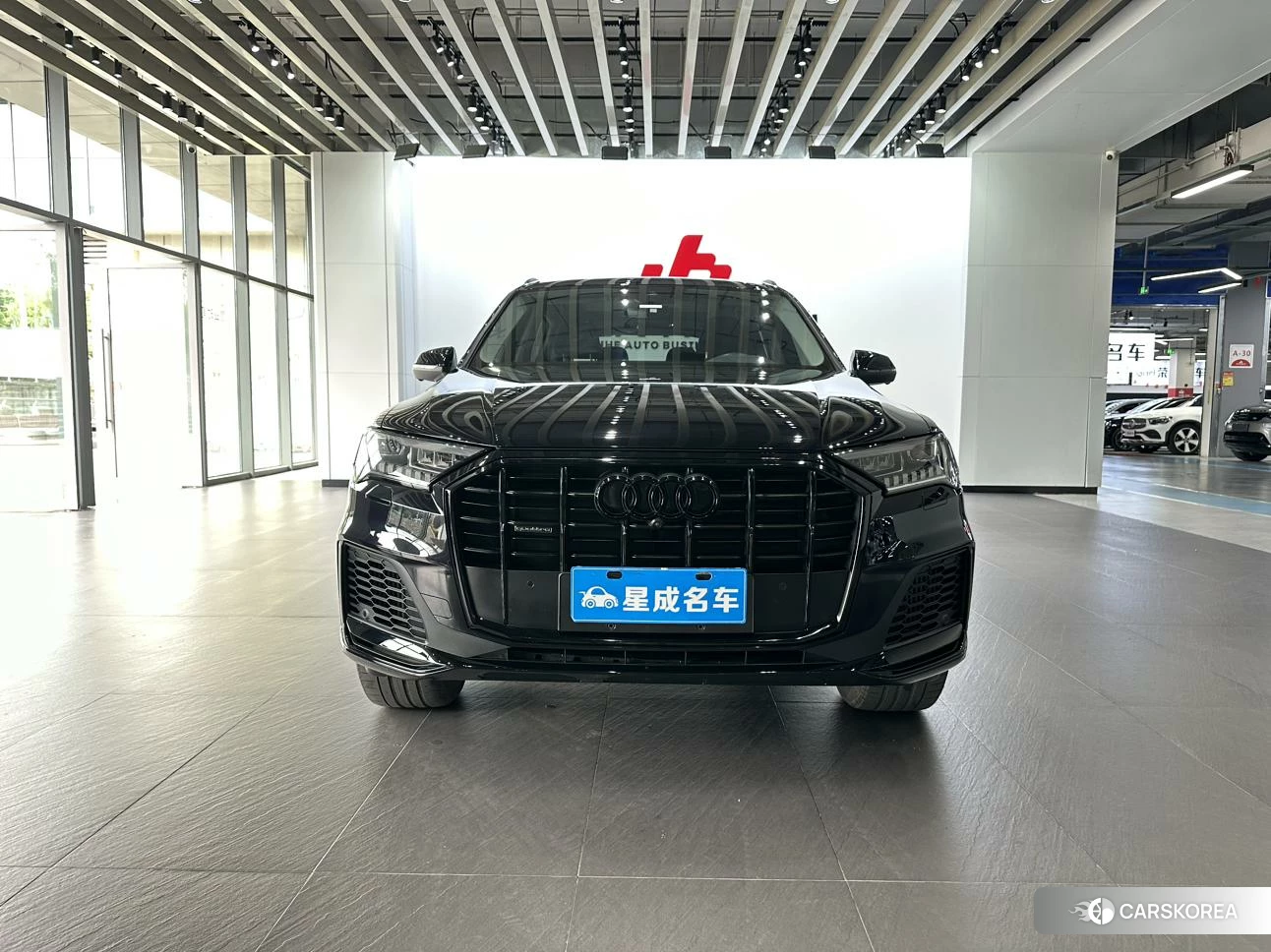 Audi Q7 id 4479255 из Китая 31