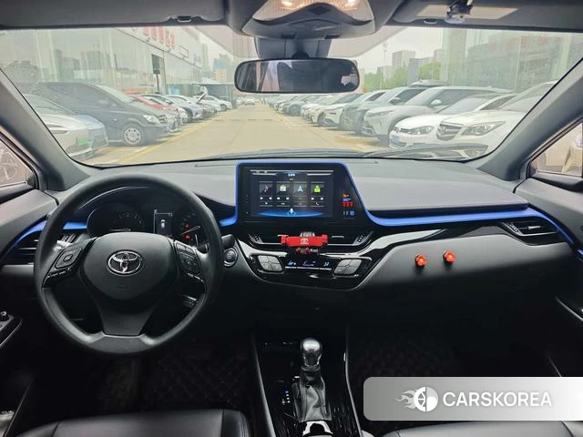Toyota C-HR id 4367081 из Китая 15