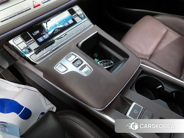 Hyundai The New Grandeur IG id 4232400 из Кореи 20