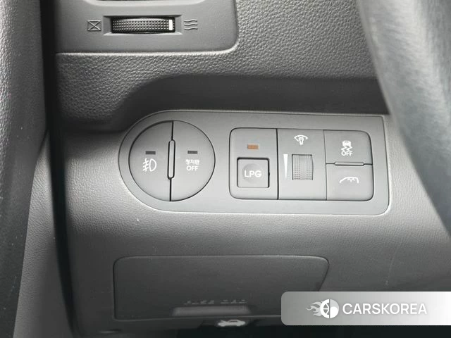 Hyundai The New Grand Starex id 3873787 из Кореи 20