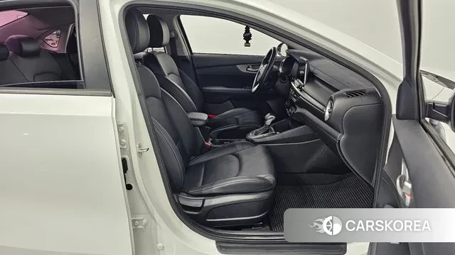 Kia Come New K3 id 3588333 из Кореи 20