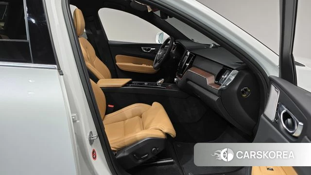 Volvo XC60 second Generation id 4774204 из Кореи 37