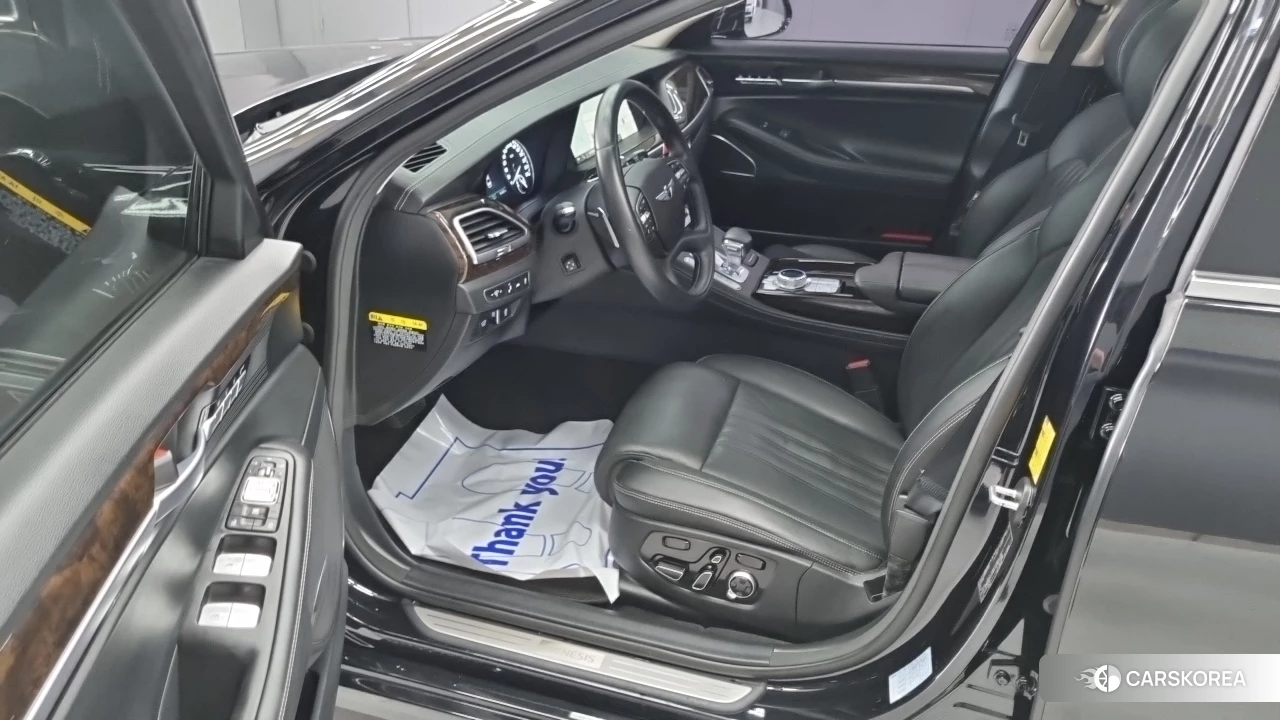 Genesis G90 id 4482608 из Кореи 18