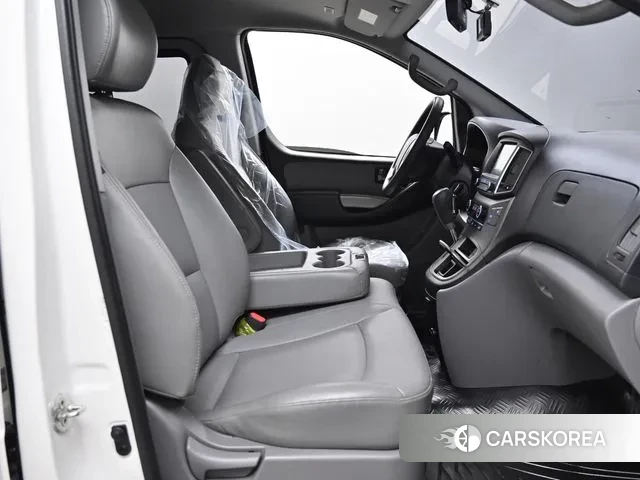 Hyundai The New Grand Starex id 3396624 из Кореи 20