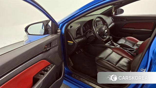 Hyundai Avante AD id 3845795 из Кореи 20