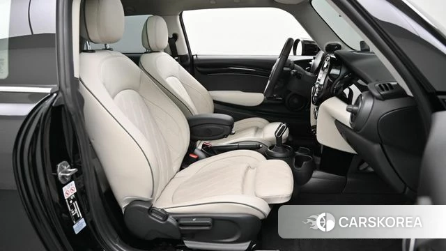 Mini Cooper S id 4475451 из Кореи 20