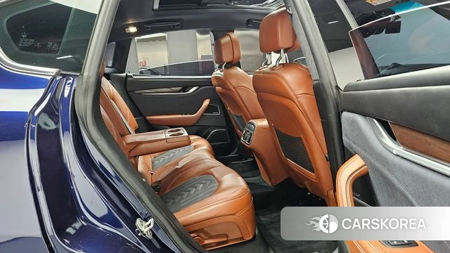 Maserati Levante id 4587538 из Кореи 31