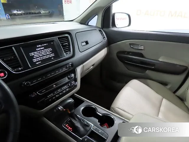 Kia The New Carnival id 3520522 из Кореи 20