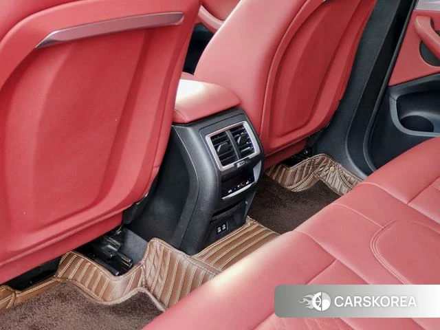 BMW X3 id 4374784 из Китая 10