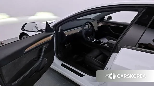 Tesla Model 3 id 3467926 из Кореи 20