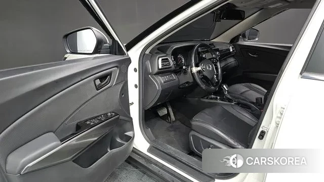 Ssangyong The New Tivoli id 3770215 из Кореи 20