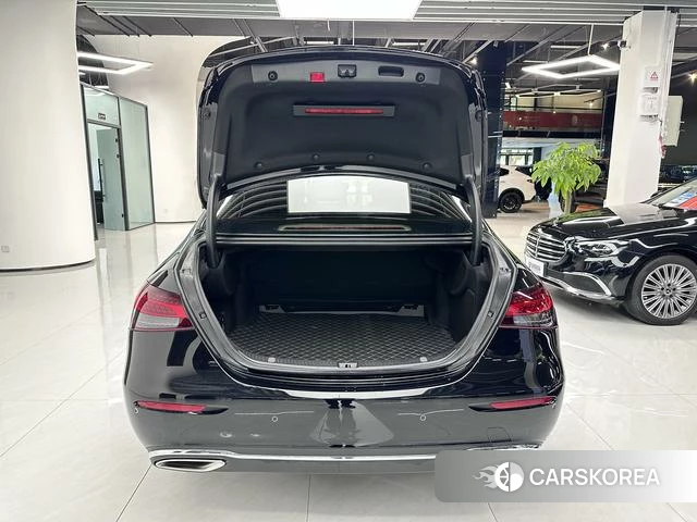 Mercedes-Benz E-class id 4297826 из Китая 17