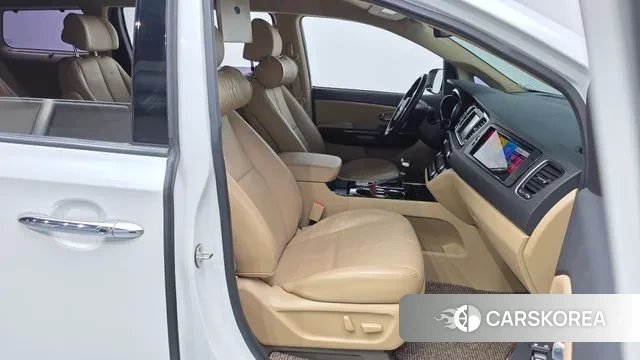 Kia The New Carnival id 3429129 из Кореи 20