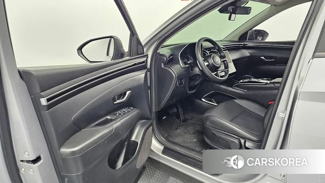 Hyundai Tucson (NX4) id 4338533 из Кореи 30