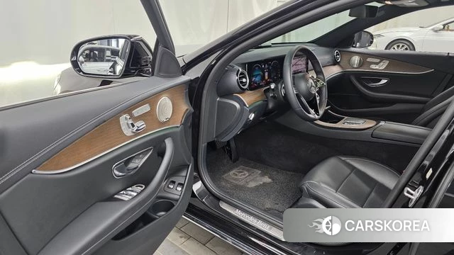 Mercedes-Benz E-Class W213 id 4625128 из Кореи 33