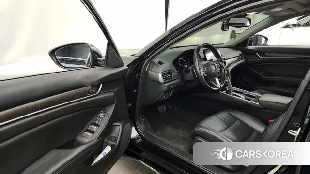 Honda Accord 10th Generation id 3692663 из Кореи 20