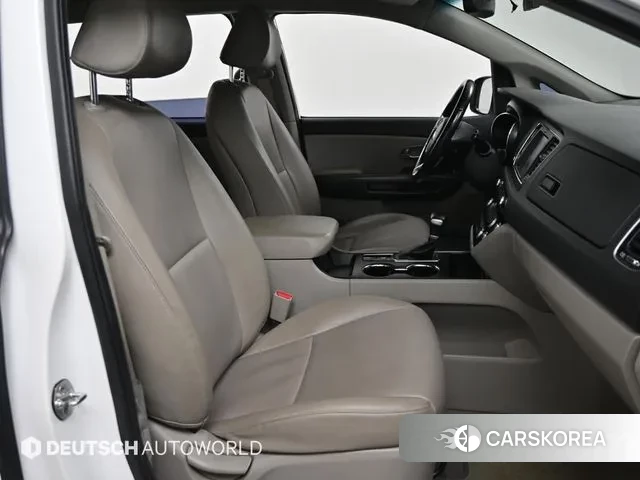 Kia The New Carnival id 3519948 из Кореи 20