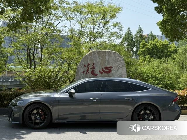 Audi A7 id 4271803 из Китая 10
