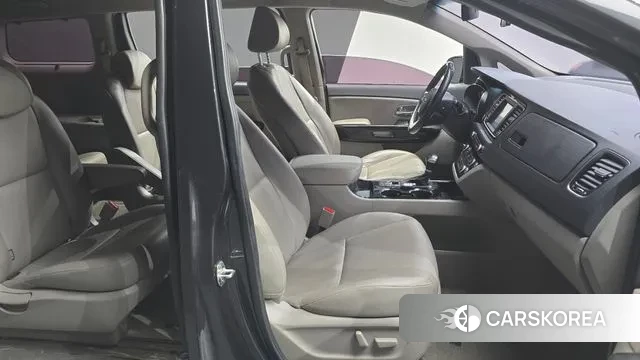 Kia The New Carnival id 3608028 из Кореи 20