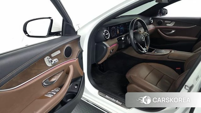 Mercedes-Benz E-Class W213 id 4443888 из Кореи 20