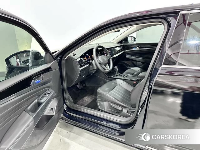 Volkswagen Passat id 4239315 из Китая 10