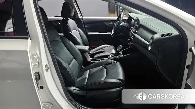 Kia Come New K3 id 3417320 из Кореи 20