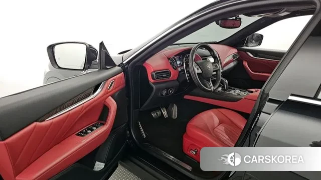 Maserati Levante id 3043003 из Кореи 20