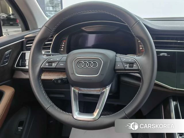 Audi Q7 id 4266032 из Китая 16