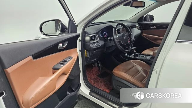 Kia The New Sorento id 4765429 из Кореи 32