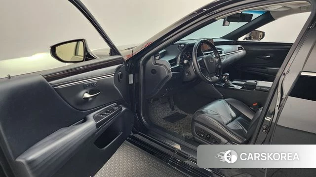 Lexus ES300h 7th generation id 3845282 из Кореи 20