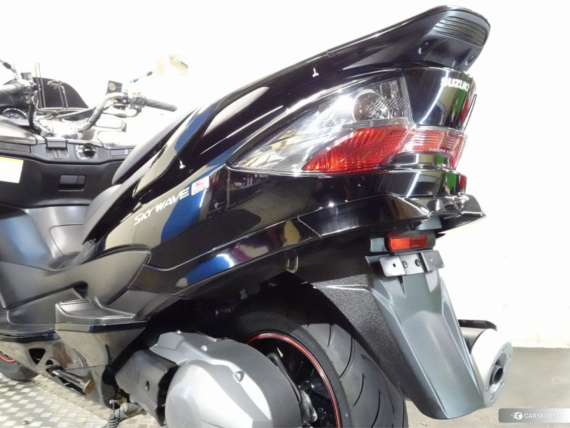 Suzuki SKYWAVE 250S id 3947941 из Японии 31