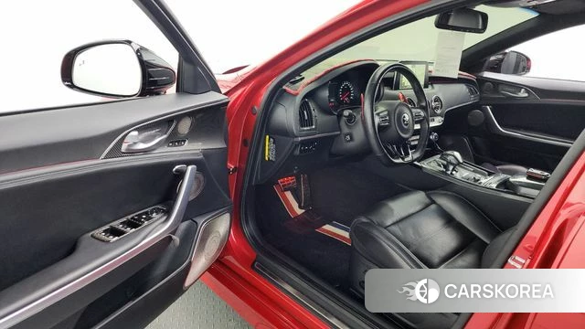 Kia Stinger id 3905644 из Кореи 20