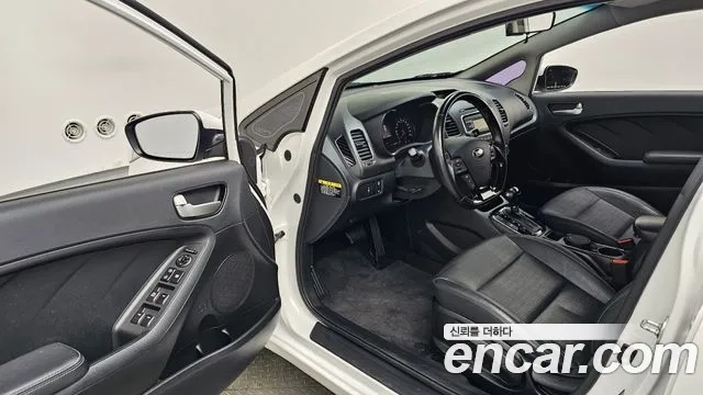 Kia The New K3 id 2946425 из Кореи 20