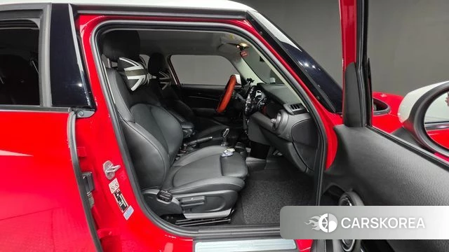 Mini Cooper id 4360785 из Кореи 37