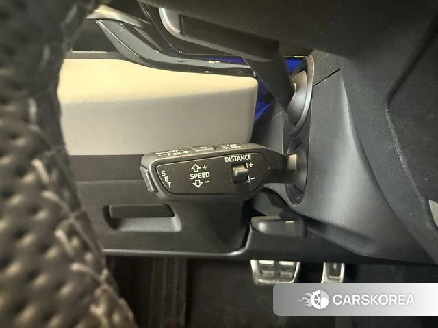 Audi A5L id 4278979 из Китая 16