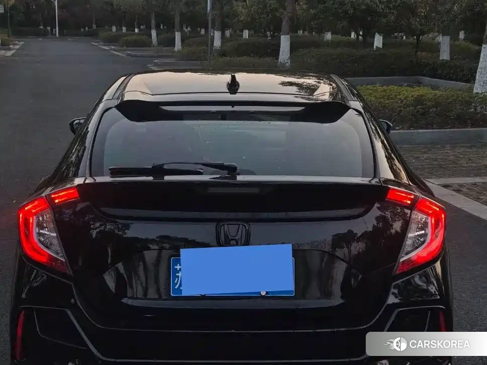 Honda Civic id 4546162 из Китая 17