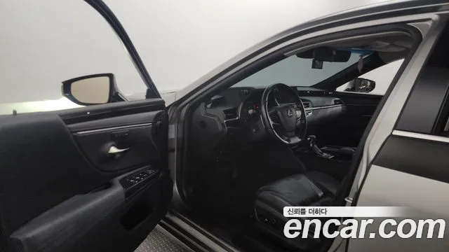 Lexus ES300h 7th generation id 2684139 из Кореи 20