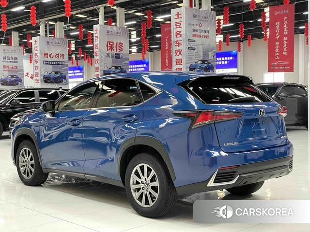 Lexus NX id 4207657 из Китая 18