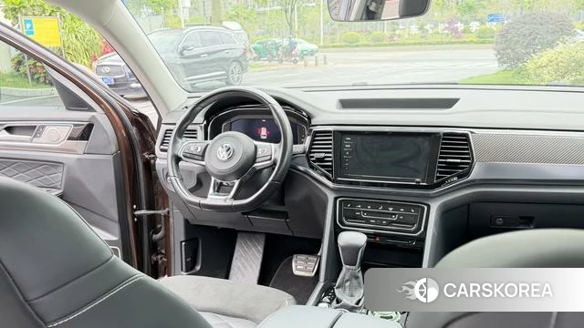 Volkswagen Tourang id 4261673 из Китая 11