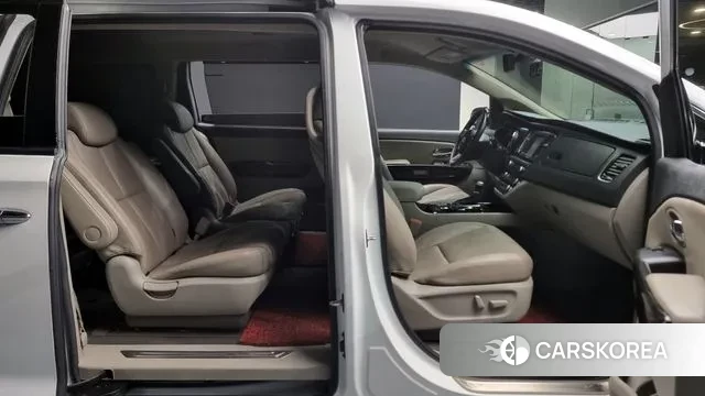 Kia The New Carnival id 3789531 из Кореи 20