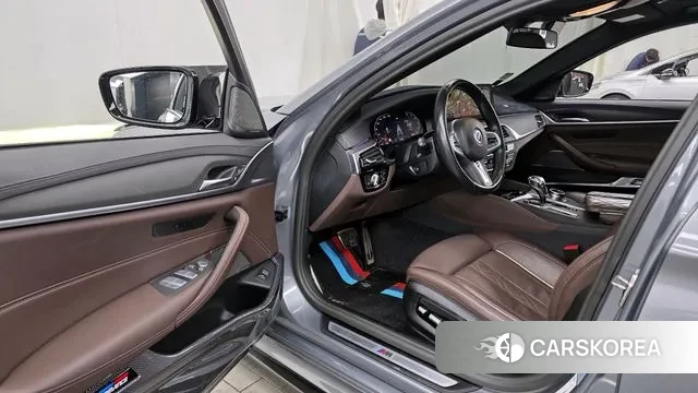 BMW 5 Series (G30) id 3503251 из Кореи 20