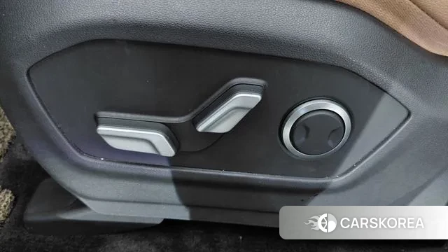 Hyundai Santa Fe (MX5) id 3512121 из Кореи 20