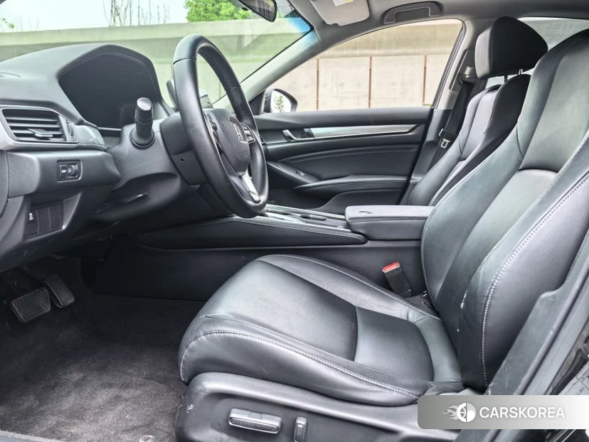 Honda Accord id 4455174 из Китая 10