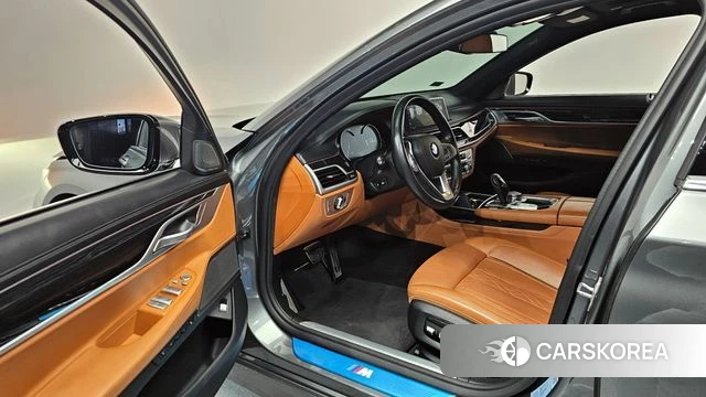 BMW 7 Series (G11) id 4325739 из Кореи 31