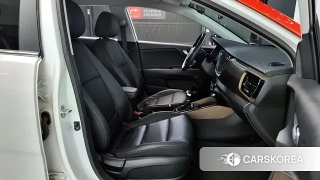 Kia Stonic id 3494676 из Кореи 20