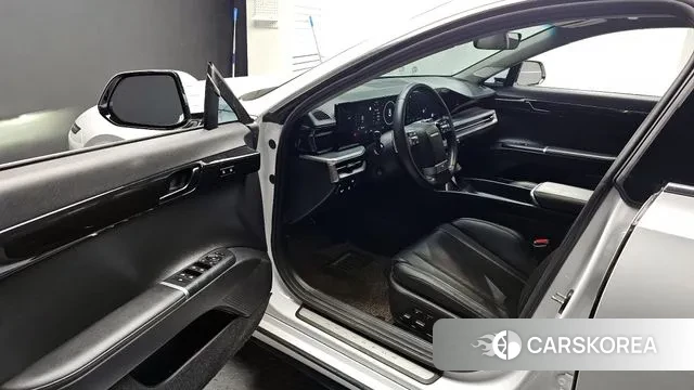 Hyundai Grandeur (GN7) id 3614987 из Кореи 20