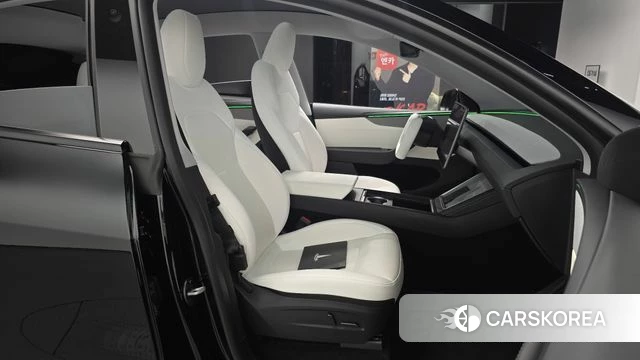 Tesla Model Y id 4634981 из Кореи 32