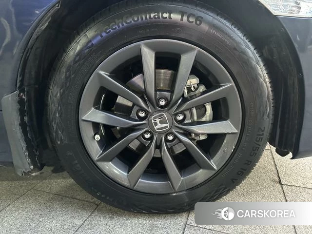 Honda Civic id 3882520 из Китая 13