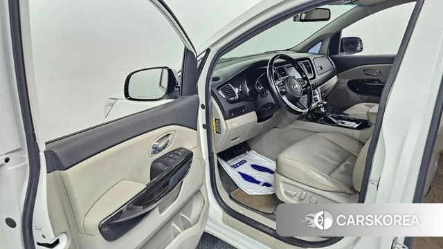 Kia The New Carnival id 4203379 из Кореи 31